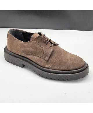Męskie buty zamszowe - Derby - Brązowe - Made in Italy