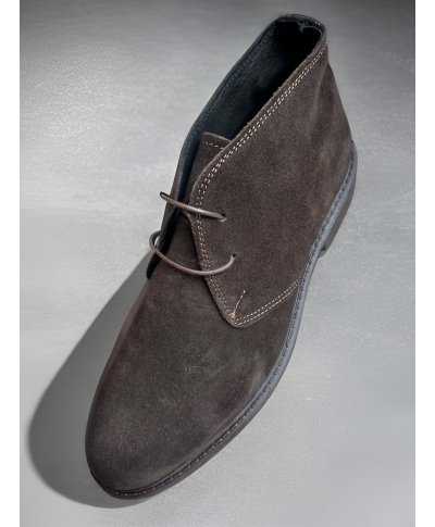 Buty męskie, model chukka - Brązowe - Zamszowe - Made in Italy