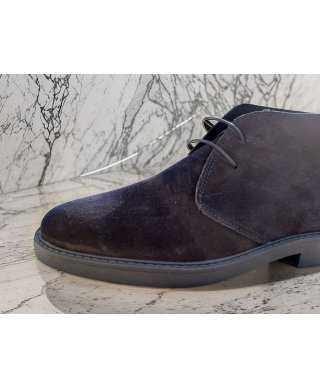 Buty męskie, model chukka - Brązowe - Zamszowe - Made in Italy
