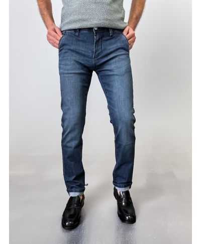Stylowe spodnie męskie slim jeansowe w kolorze denim