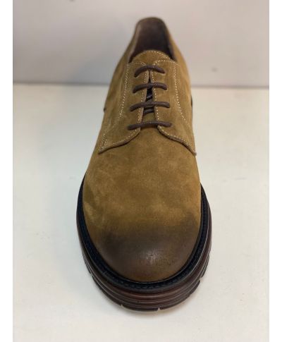 Eleganckie buty męskie sznurowane – Zamszowe w kolorze tabacco, ozdobny nosek