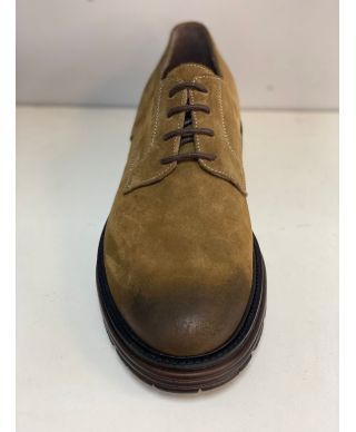 Eleganckie buty męskie sznurowane – Zamszowe w kolorze tabacco, ozdobny nosek