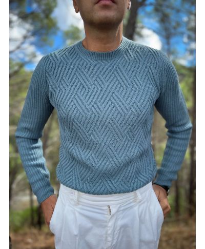 Sweter męski turchese Cris – elegancja, która ogrzewa w każdy zimowy dzień