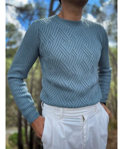 Sweter męski turchese Cris – elegancja, która ogrzewa w każdy zimowy dzień