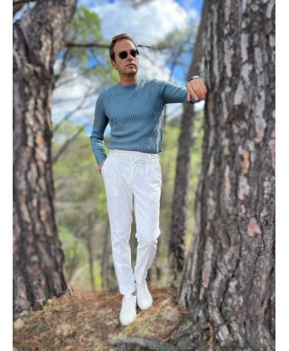 Sweter męski turchese Cris – elegancja, która ogrzewa w każdy zimowy dzień