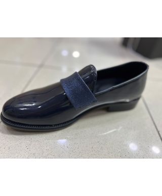 Granatowe mokasyny męskie ze skóry – Elegancja na wyjątkowe okazje - Made in Italy