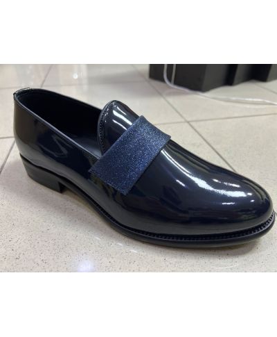 Granatowe mokasyny męskie ze skóry – Elegancja na wyjątkowe okazje - Made in Italy