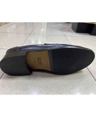 Czarne mokasyny męskie z ozdobną klamrą– eleganckie buty skórzane Made in Italy