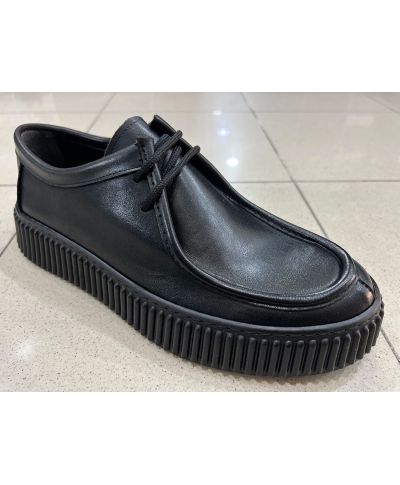 Skórzane buty wiązane Panzer – eleganckie czarne obuwie męskie Made in Italy