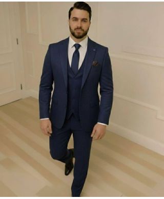 Garnitur męski w odcieniu głębokiego błękitu - Nowoczesna tkanina punktowana – Model Kim