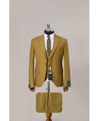 Abito uomo, cammello - Con gilet doppiopetto