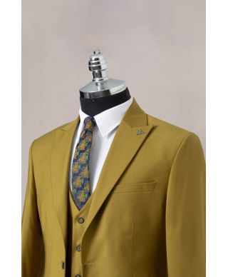 Abito uomo, cammello - Con gilet doppiopetto