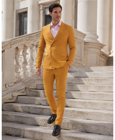 Musztardowy garnitur męski dwurzędowy Hestan – slim fit - gogolfun.it