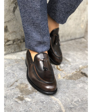 Buty męskie, brązowe - Ozdobne frędzle -Tassel Loafers - Made in Italy