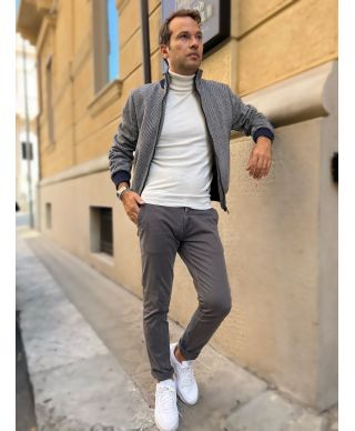 Spodnie męskie w kolorze szarym - kej jey, model Chinos