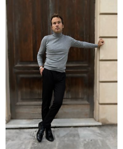 Eleganckie spodnie męskie marki Key jey - kolor czarny